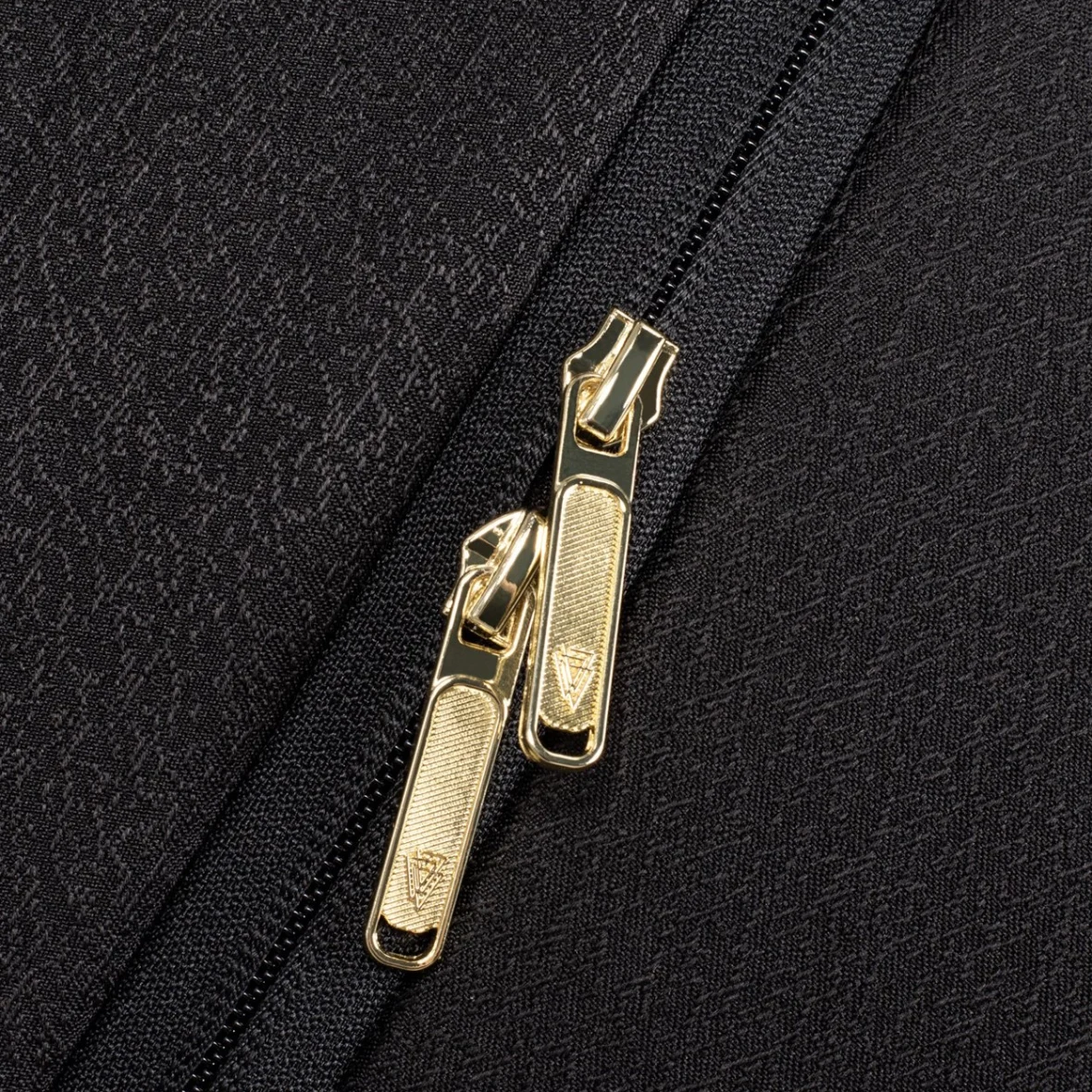 Cărucior 2 în 1 Venicci Upline 2 Black (9)