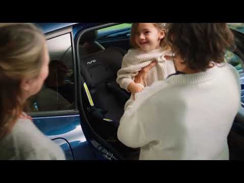 Video Thumbnail: Baza isofix rotativa Nuna Curv – Magazin copii Cluj – scaune auto copii #baby #babycarseat #cluj